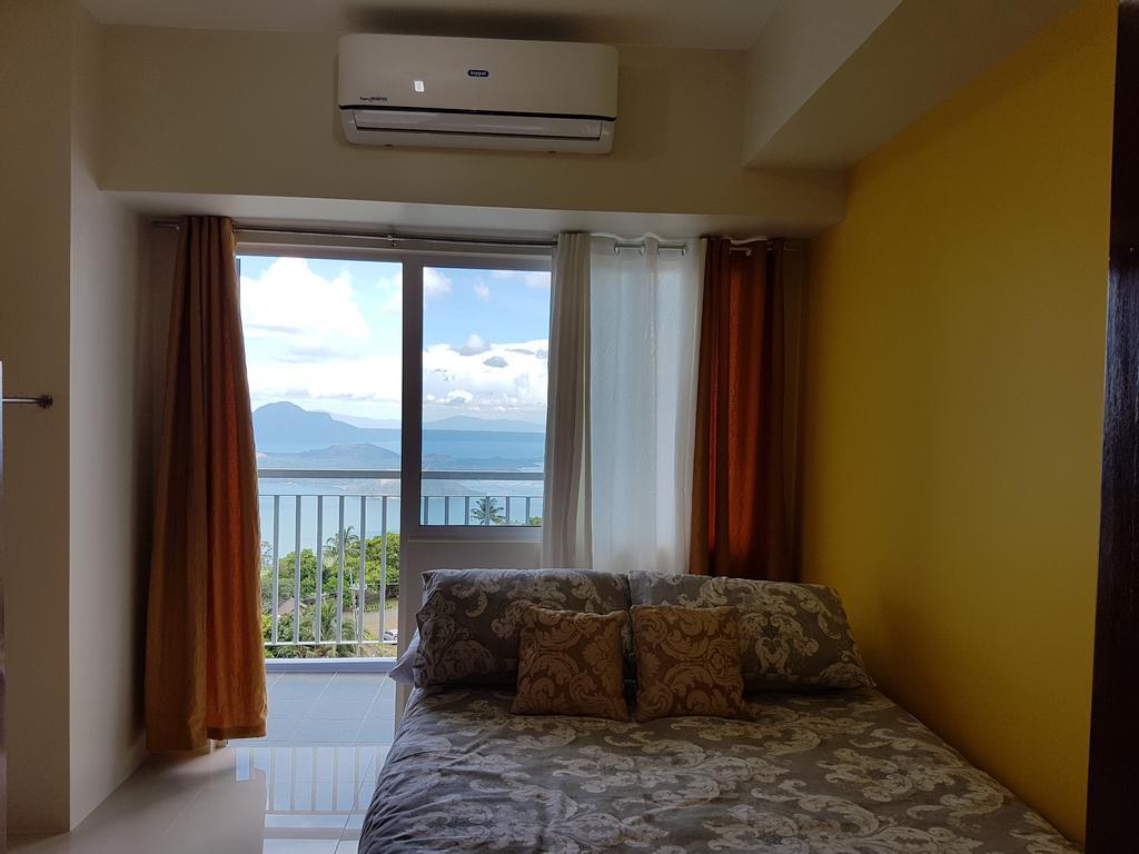 Taal Room Tagaytay City Eksteriør bilde